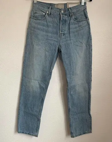 Everlane NWT  90s Cheeky Straight Jean in Vintage Sunbleached Blue