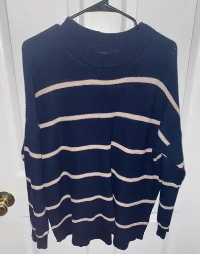 American Eagle Outfitters Sweater