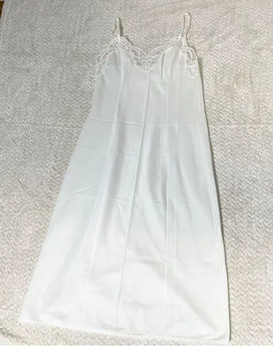 Wonder Maid Vintage Full Slip Fine Lingerie with Lace Trim Size 34 White