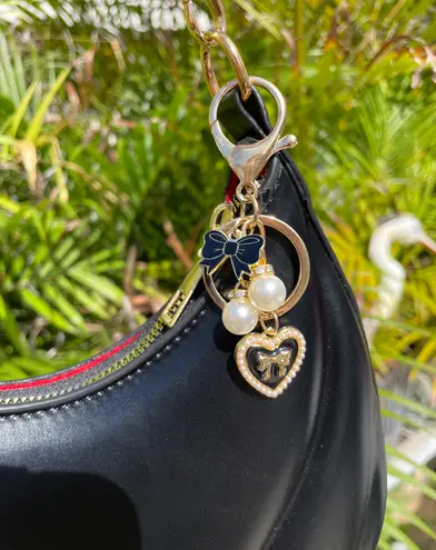 NEW Gold Heart Pendant with Faux Pearl Rhinestones Purse Bag Charm Keychain