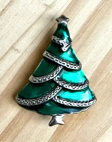 Vintage Christmas Tree Brooch, Holiday Pin, Holiday Jewelry Green