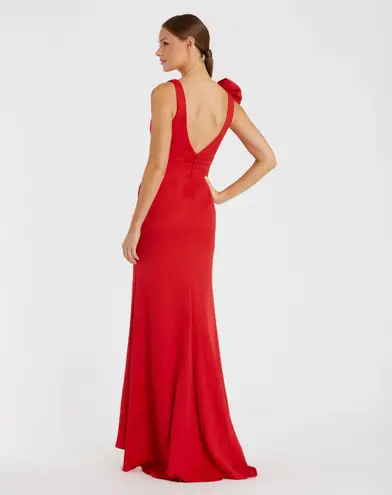 Mac Duggal Red Sleeveless V Neck Bow Detail Mermaid Gown