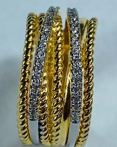 Fashion Ring Gold Tone Clear Rhinestone Accents Layered Twisted Rope Design Sz 8