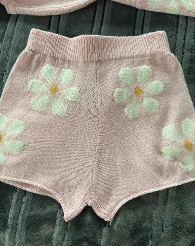 Moon and Medison Floral set shorts and top pink size