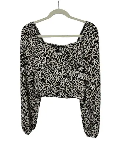 Sincerely Jules  Long Sleeve Cropped Leopard Print Top Built In Bra Sz Medium NEW