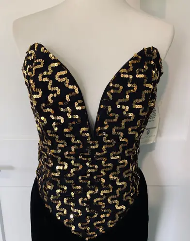 Gunne Sax Vintage Black Velvet Gold Sequin Deep V Neck Maxi Gown
