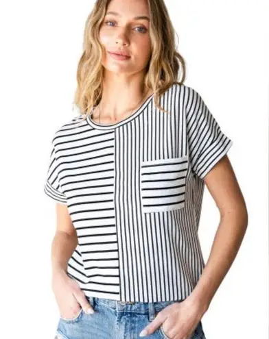 NEW White & Black Mixed Stripes Crewneck Short Sleeve Tee with Chest Pocket M Size M