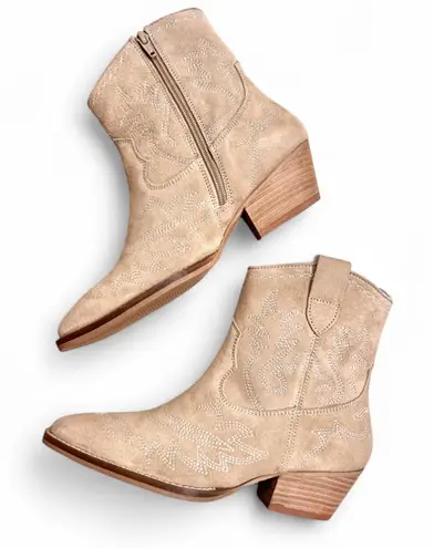 Seychelles Beige Suede Western Boots Size 6 New In Box