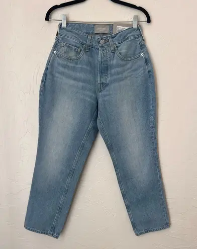 Everlane NWT  The Curvy 90s Cheeky straight jeans size 26