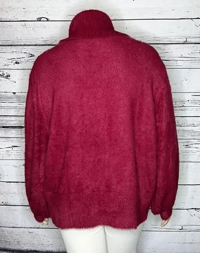 G by Giuliana NWT Size 2X Cranberry Cowl Neckline Eyelash Fuzzy Sweater Top