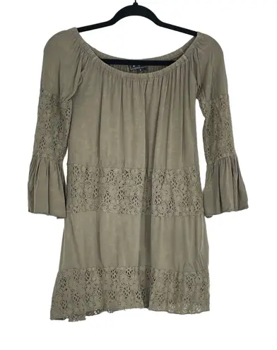 Beverly Hills Polo Club POL Women's Olive Green Off Shoulder Bell Sleeve Boho Lace Trim Top Size Small