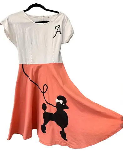 Women's Retro Poodle Skirt Dress
"A" Pink White Costume Halloween Size M