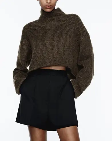 ZARA Tailored Black Shorts