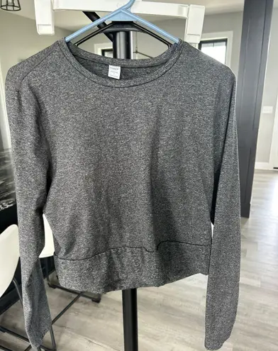 Old Navy Active Cropped Tee