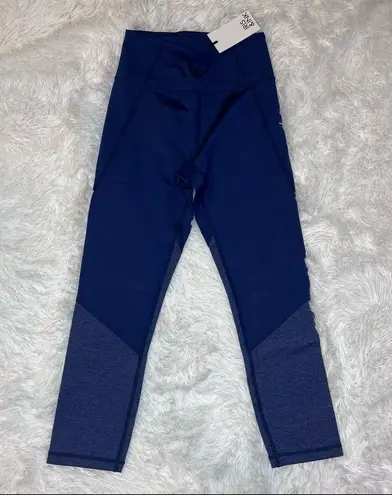 IRIS & INK // REVOLVE High Rise Cropped Legging Small Pantaloni Navy Heather NWT Blue
