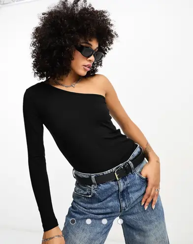 ASOS Black One-Shoulder Top thumbnail 1