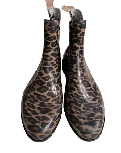 Sam Edelman  Ankle Chelsea Booties Size 9 Leopard Print Rain Boots