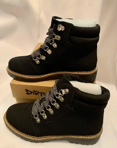 Dirty Laundry By Chinese Laundry Women’s Cristal Ankle boots