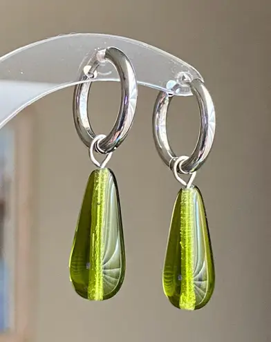 Handmade dark olive color teardrop Czech glass simple minimalist hoop earrings💚🫒