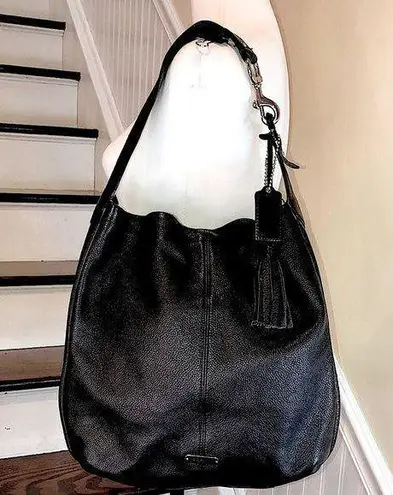 Coach  Avery Black Tumbled Leather Hobo ShoulderBag 
Teal Lining Extendable Strap