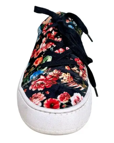 Aerosoles  Velvet Floral Platform Sneakers, Size 7