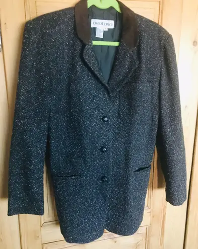 Classic Tweed Blazer With Rich Brown Collar. Size L Black Size L