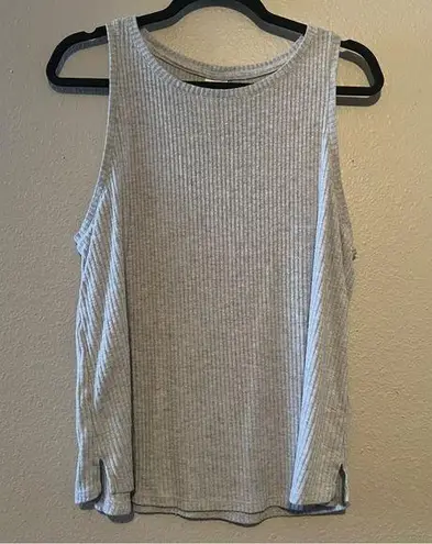 Stars Above Gray Ribbed Cut Out Tank Top size XL