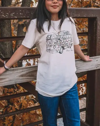 VW Volkswagen Bus Merry Christmas Graphic Tee Size undefined