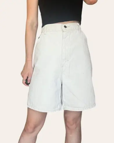 90s vintage cream colored denim mom shorts Lee Riveted White Size 32