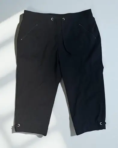 Weekends by Chicos Black Perfect Stretch Capri Pants Size 2.5 Drawstring Size L