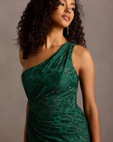 Azazie NWT Georgina Emerald One-Shoulder Maxi Dress Size 10