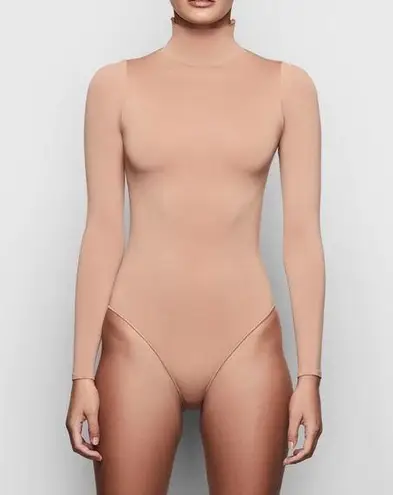 SKIMS Essential Mock NECK