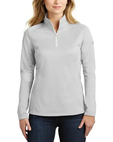 The North Face New With Tags  – Ladies Tech 1/4-Zip Fleece