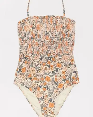 Cupshe  1 piece floral smocked bathing suit sz large