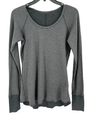 Lululemon  Open Your Heart Reversible Long Sleeve Shirt Size 2 4 Gray Stripe