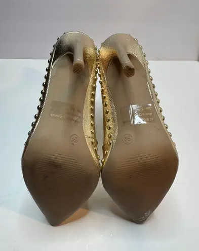 Wild Diva Lounge Womens Gold Heeled Boots Size 6.5