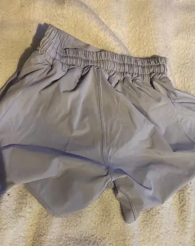 Lululemon Hotty Hot Shorts 4”