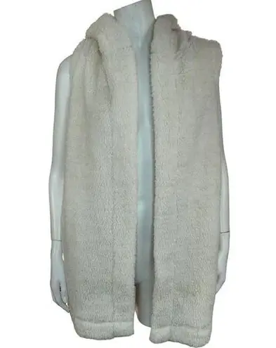 Koolaburra by Ugg Cozy Sherpa Hooded Vest Birch Cream Size Small Sleeveless NWOT