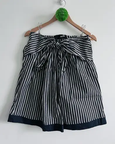 Love moschino skirt size 6 blue white striped tie front