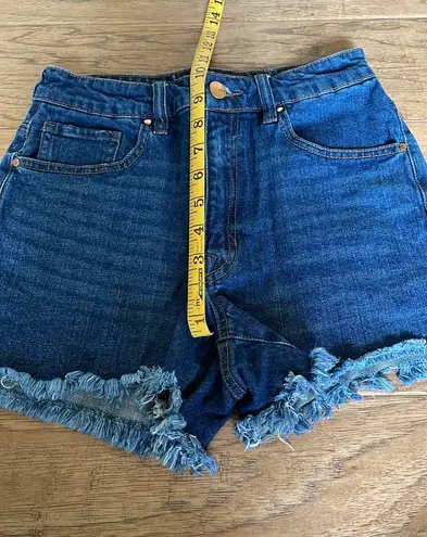 Francesca's Francesca’s Frayed Denim Jean Shorts Size 25