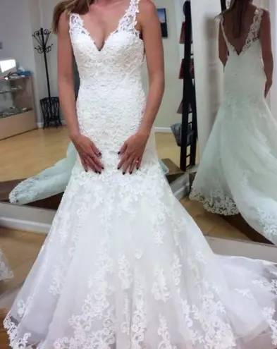 Allure Couture c202 wedding gown White Size 8