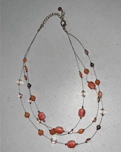 None Vintage Coral Beaded Wire Necklace
