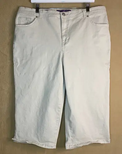 Gloria Vanderbilt Amanda Capri Jeans Women's 18W Beige Embellished Pockets EUC
