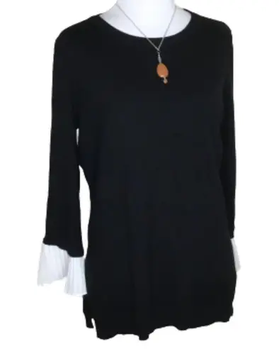 Vila Milano Black Long Sleeve Accordion White Cuffs Crew Neck Knit Sweater M