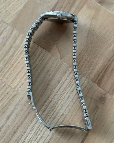 Seiko Tressia Solar Diamond Luxury Ladies Watch Pearl Dial Stainless Bracelet