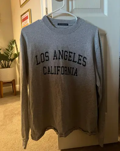 Brandy Melville Los Angeles Long Sleeve