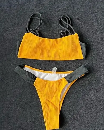 colorblock cheeky bikini set Yellow Size M