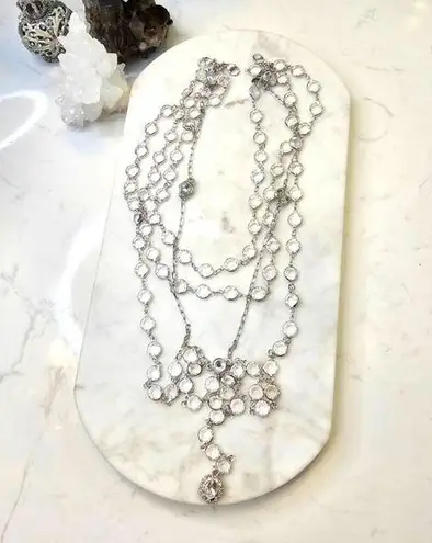 St. John  VINTAGE NECKLACE (unmarked).