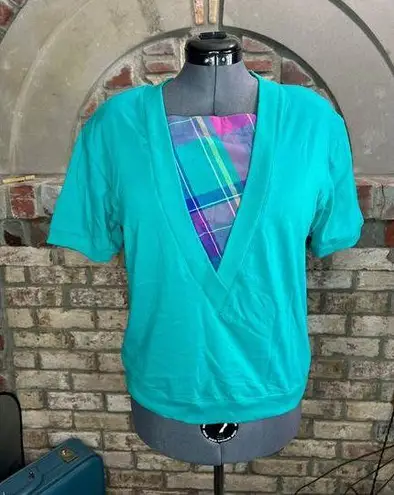 Jantzen T-shirt V neck plaid 1980s shoulder pads teal purple