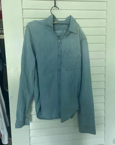 Gap 1969 jean shirt